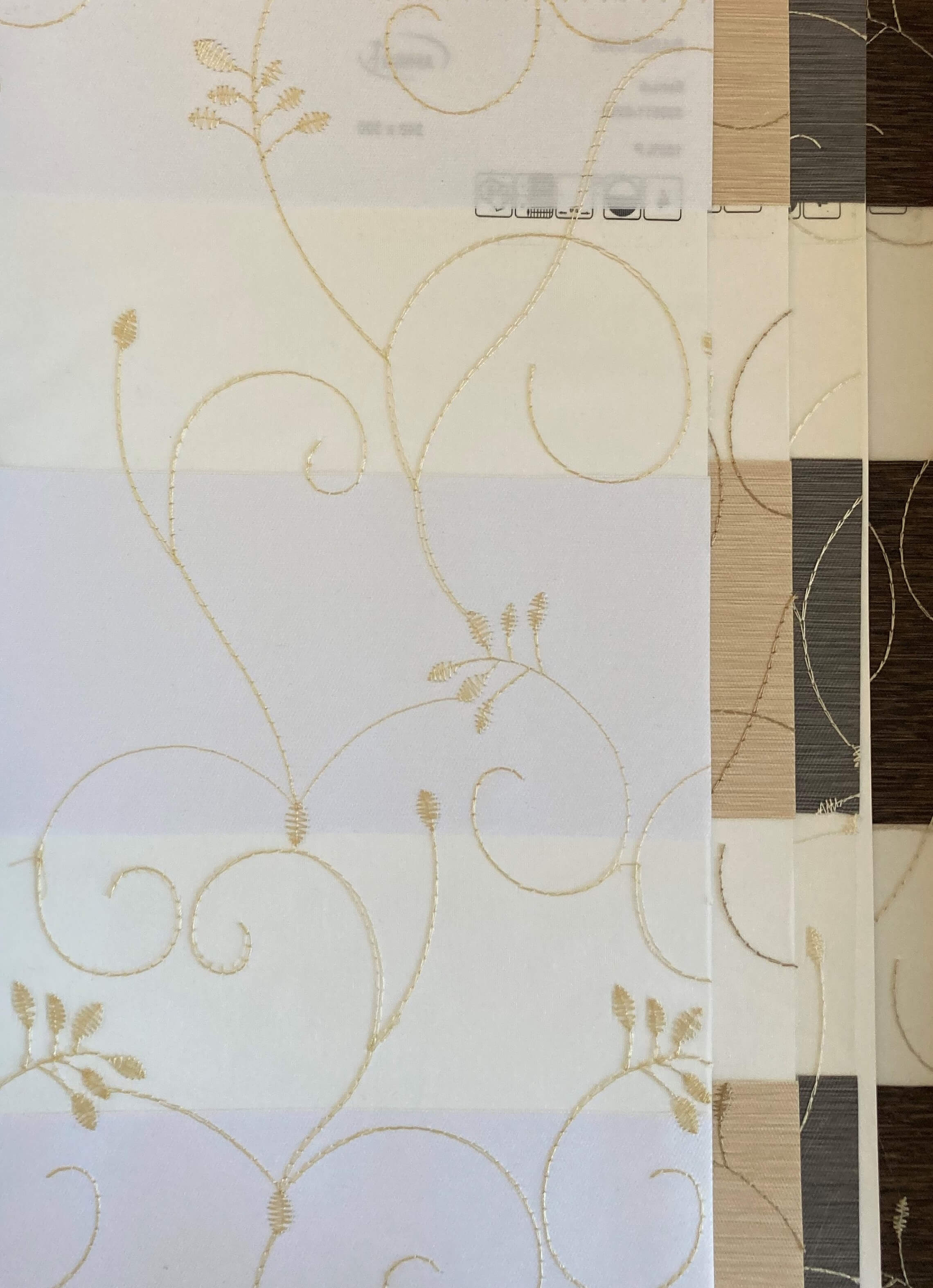 Рулонные шторы зебра Валенсия