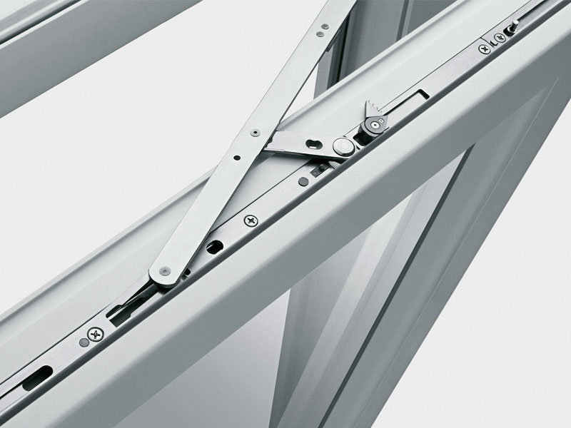 Замена фурнитуры окон ПВХ в Вольске